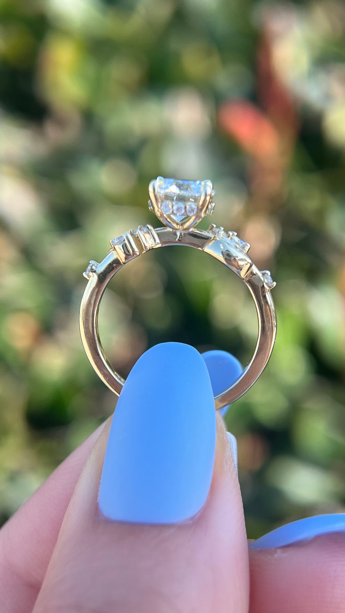 Autumn 1.24ct E-VS1 Round Cut Lab Grown Diamond Engagement Ring 14K Gold