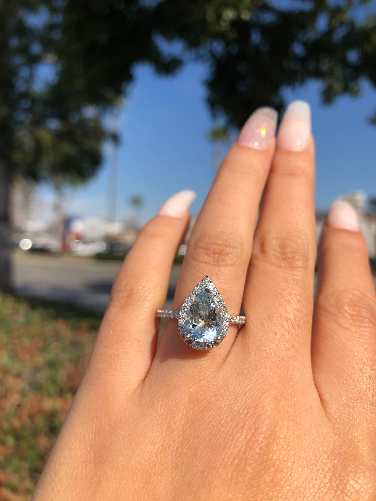 1.5-1.7 CT Pear Cut Aquamarine Diamond Halo 14K Gold Ring BSAQ3