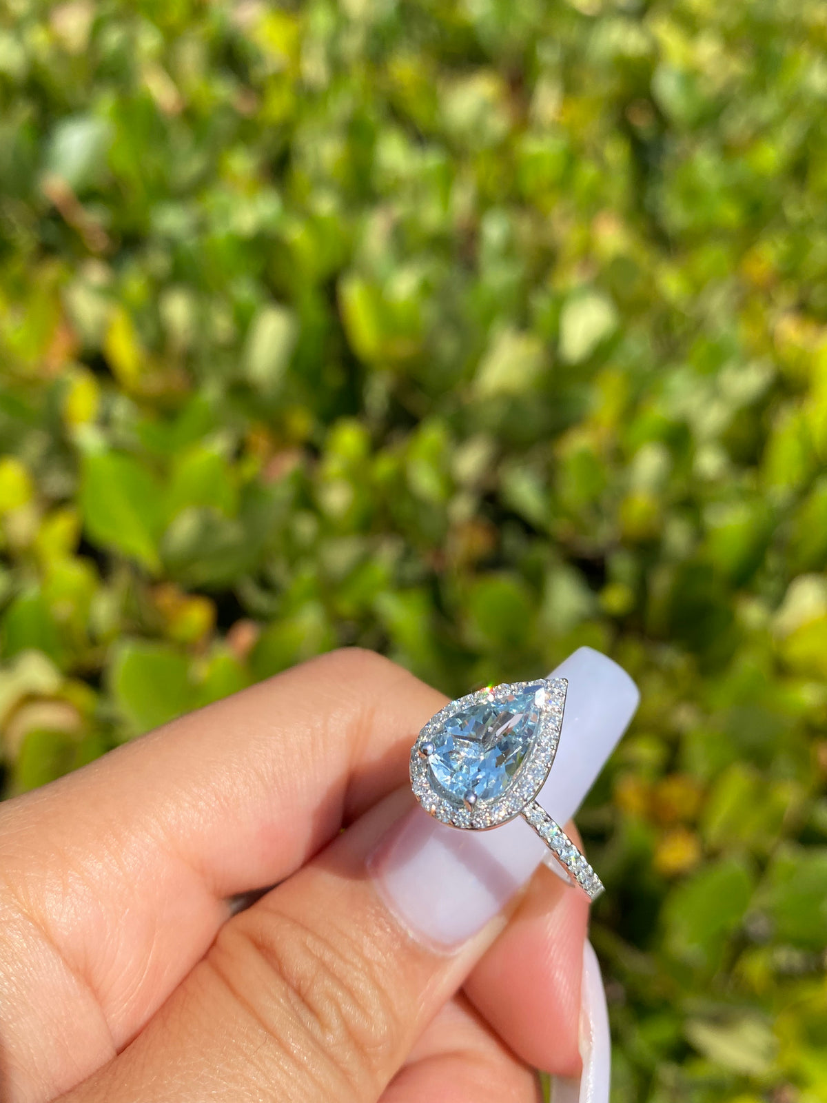 10x7mm 1.8-2.0 CT Pear Cut Aquamarine Diamond Halo 14K Gold Ring BSAQ4