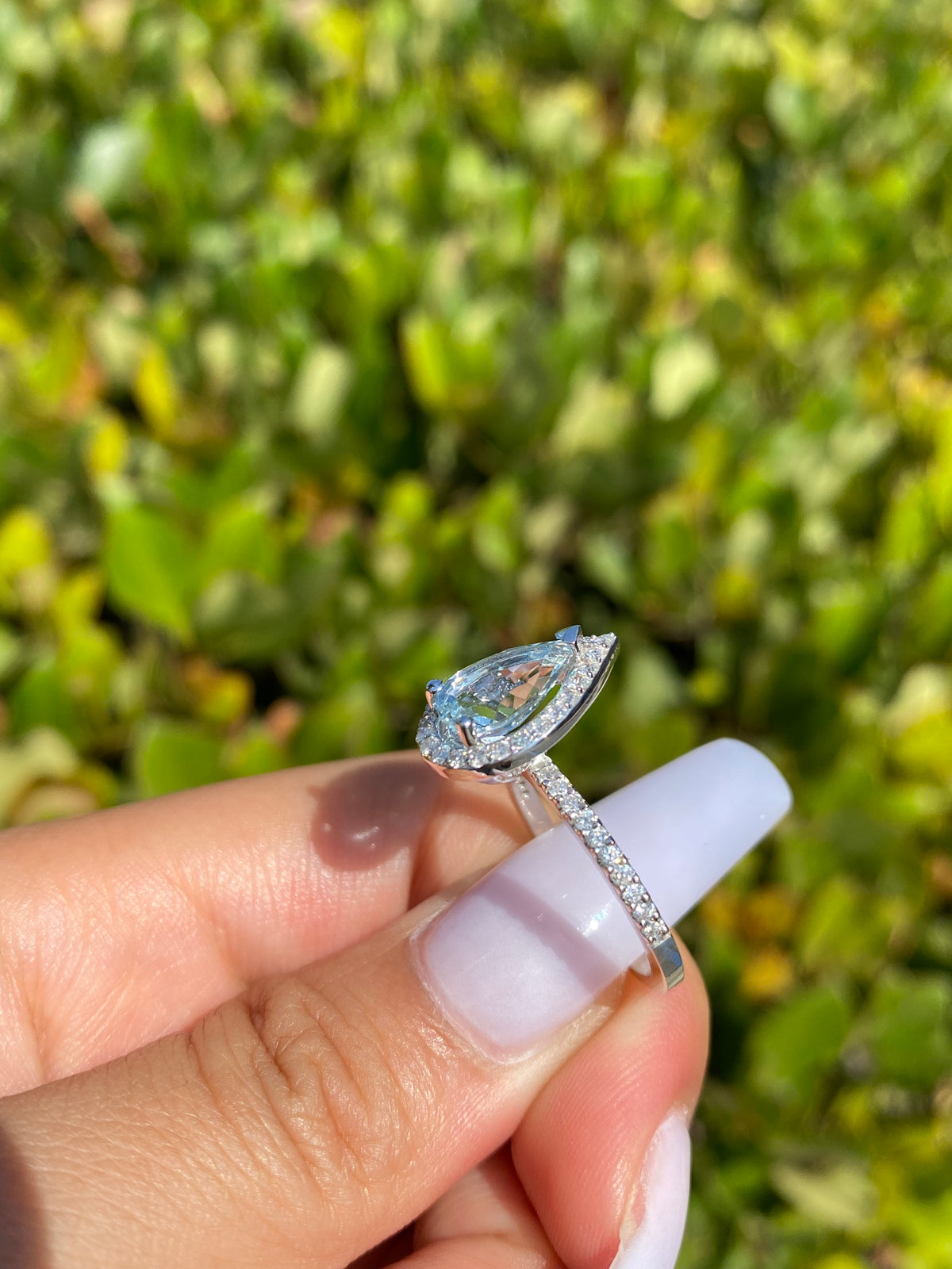 10x7mm 1.8-2.0 CT Pear Cut Aquamarine Diamond Halo 14K Gold Ring BSAQ4