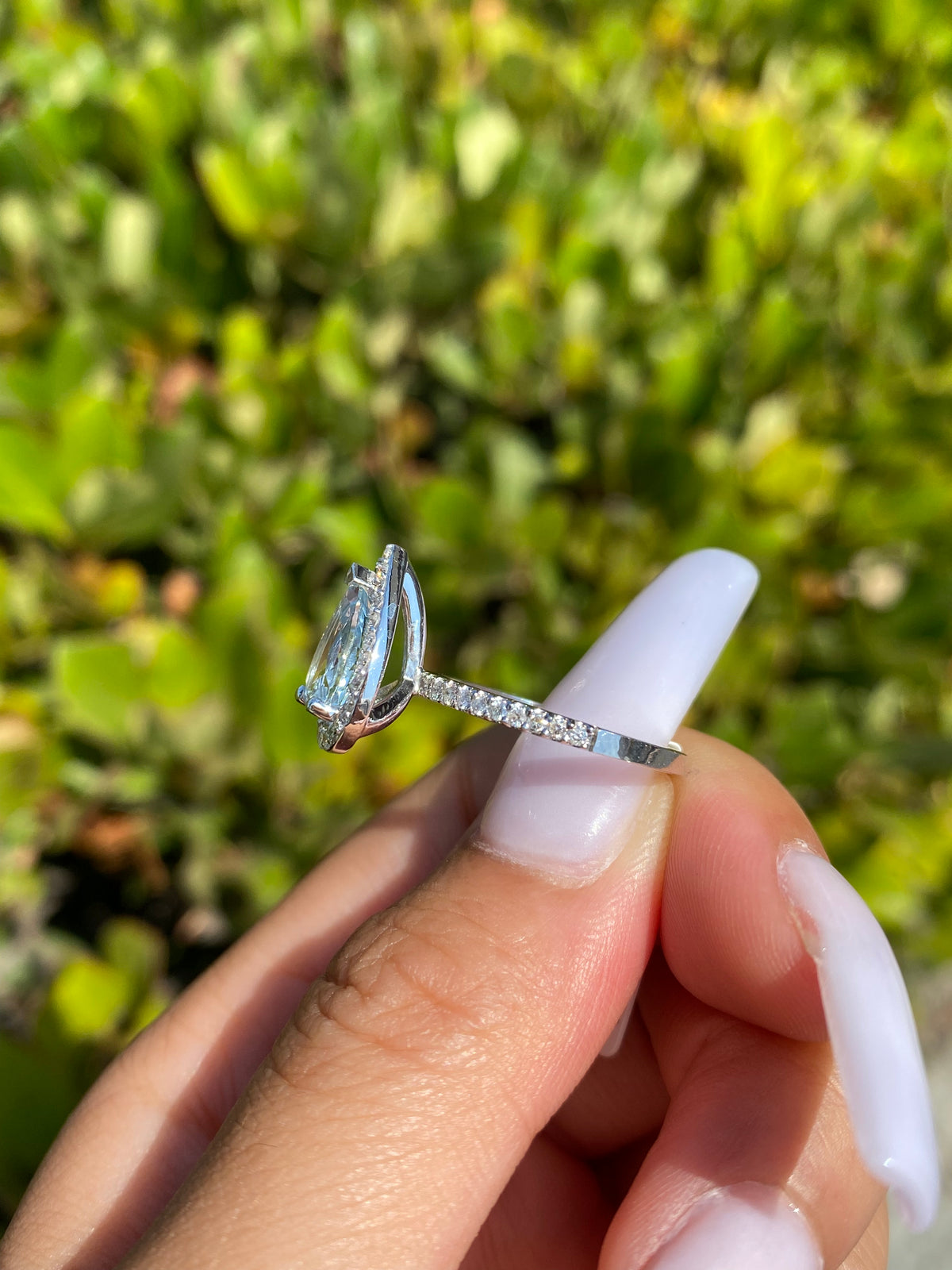 10x7mm 1.8-2.0 CT Pear Cut Aquamarine Diamond Halo 14K Gold Ring BSAQ4