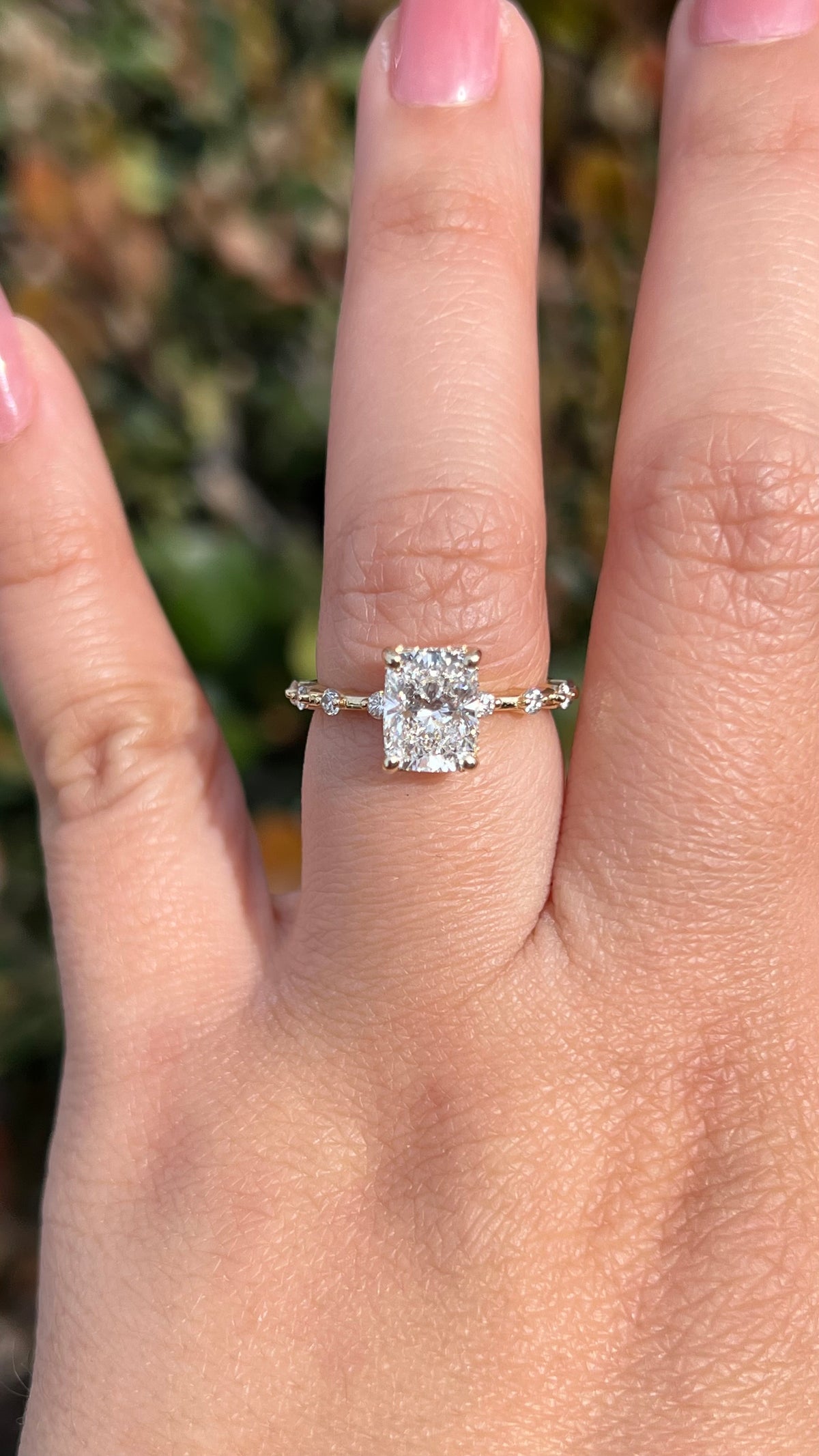 Bella 1.76ct G-SI1 Cushion Cut Lab Grown Diamond Engagement Ring 14K Gold