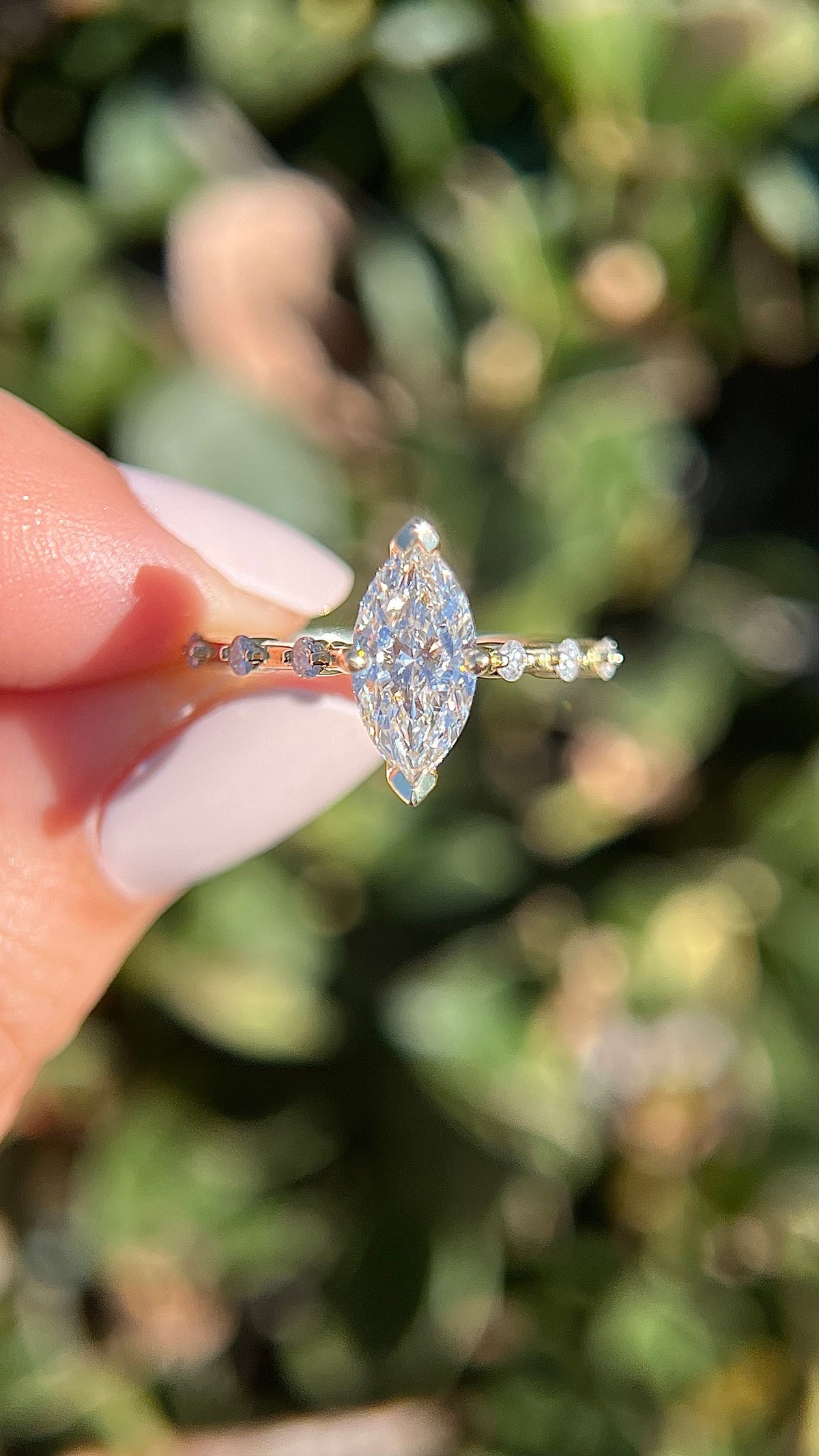 Belle 1.39ct E-VS1 Marquise Cut Lab Grown Diamond Engagement Ring 14K Gold