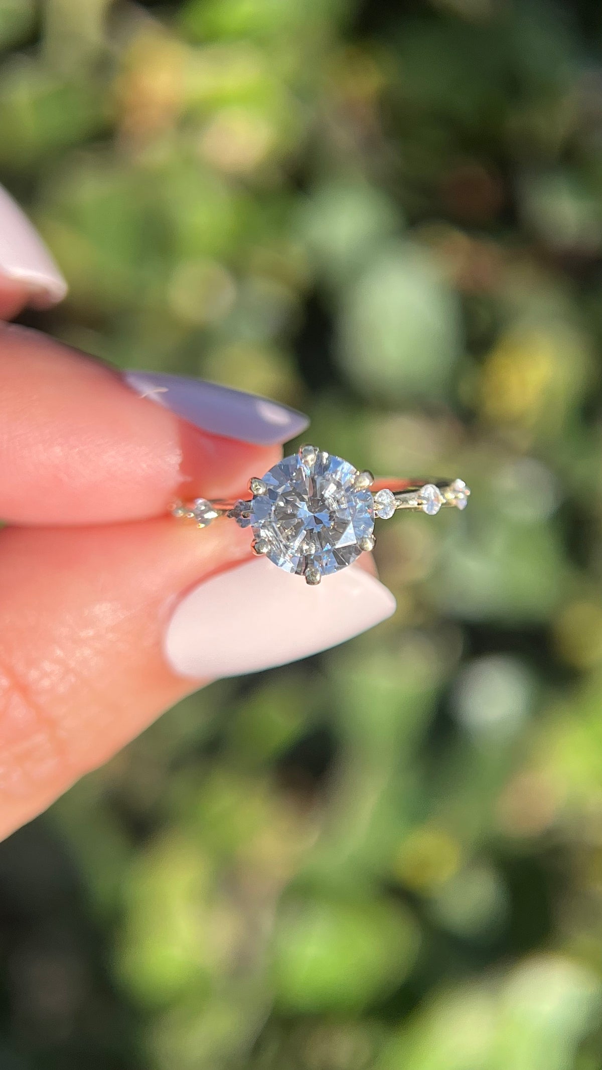 Belle 2.09ct E-VS1 Round Cut Lab Grown Diamond Engagement Ring 14K Gold