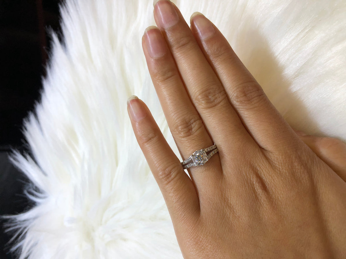 V Split Diamond Engagement Ring 0.87 ct tw 14K White Gold DENG002 - NorthandSouthJewelry