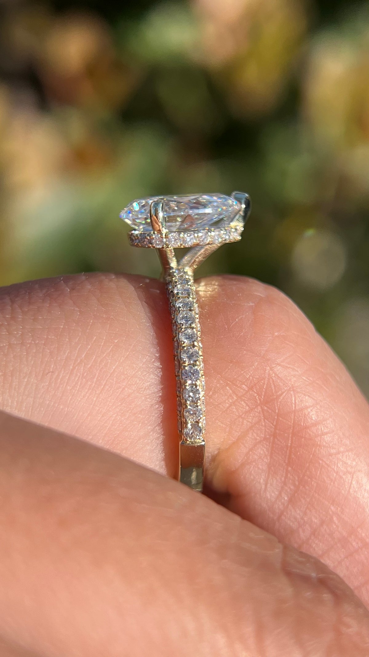 Dior 2.09ct F-VS1 Pear Cut Lab Grown Diamond Engagement Ring 14K Gold