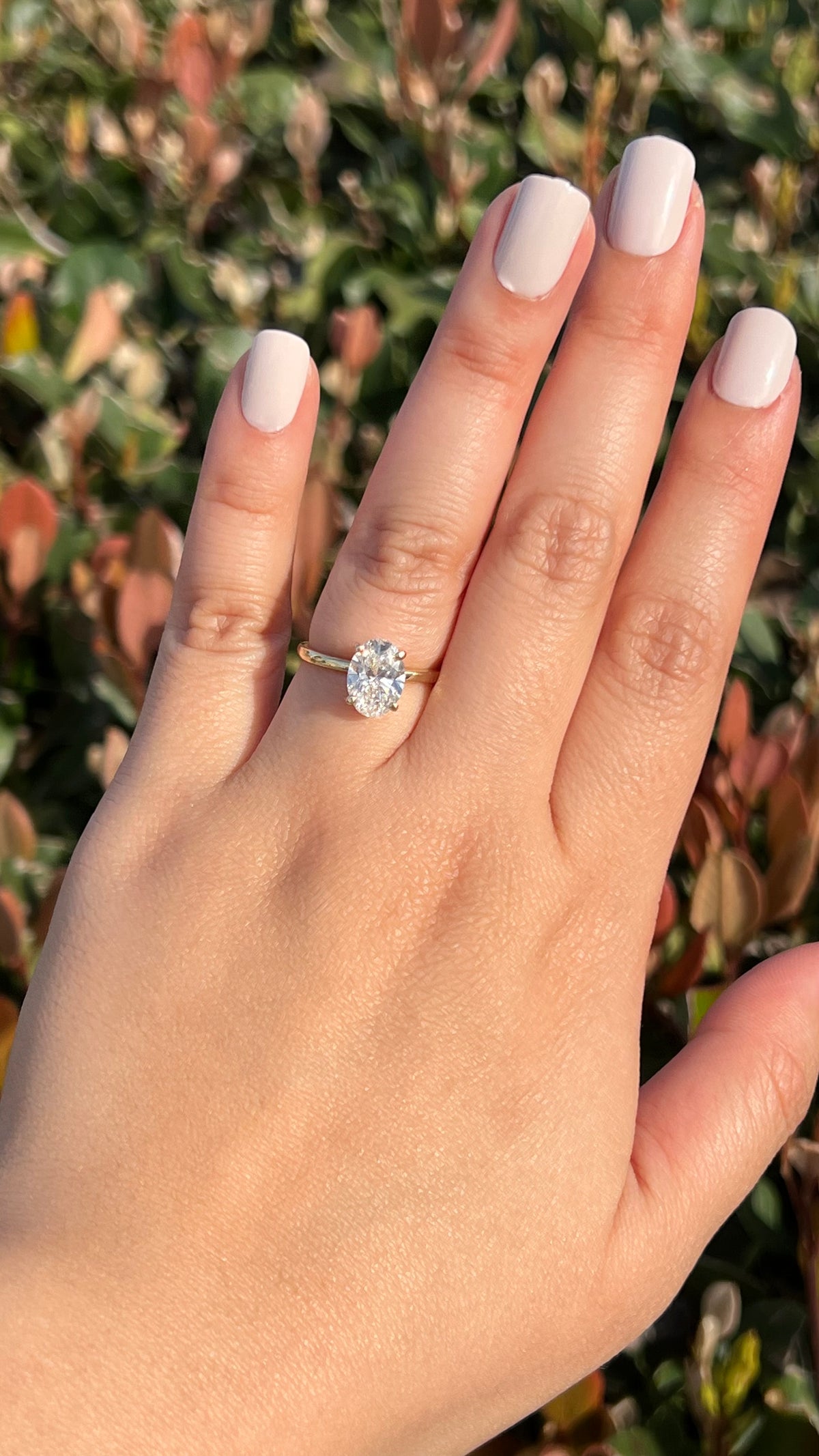 Evie 1.91ct E-VS1 Oval Cut Lab Grown Diamond Engagement Ring 14K Gold