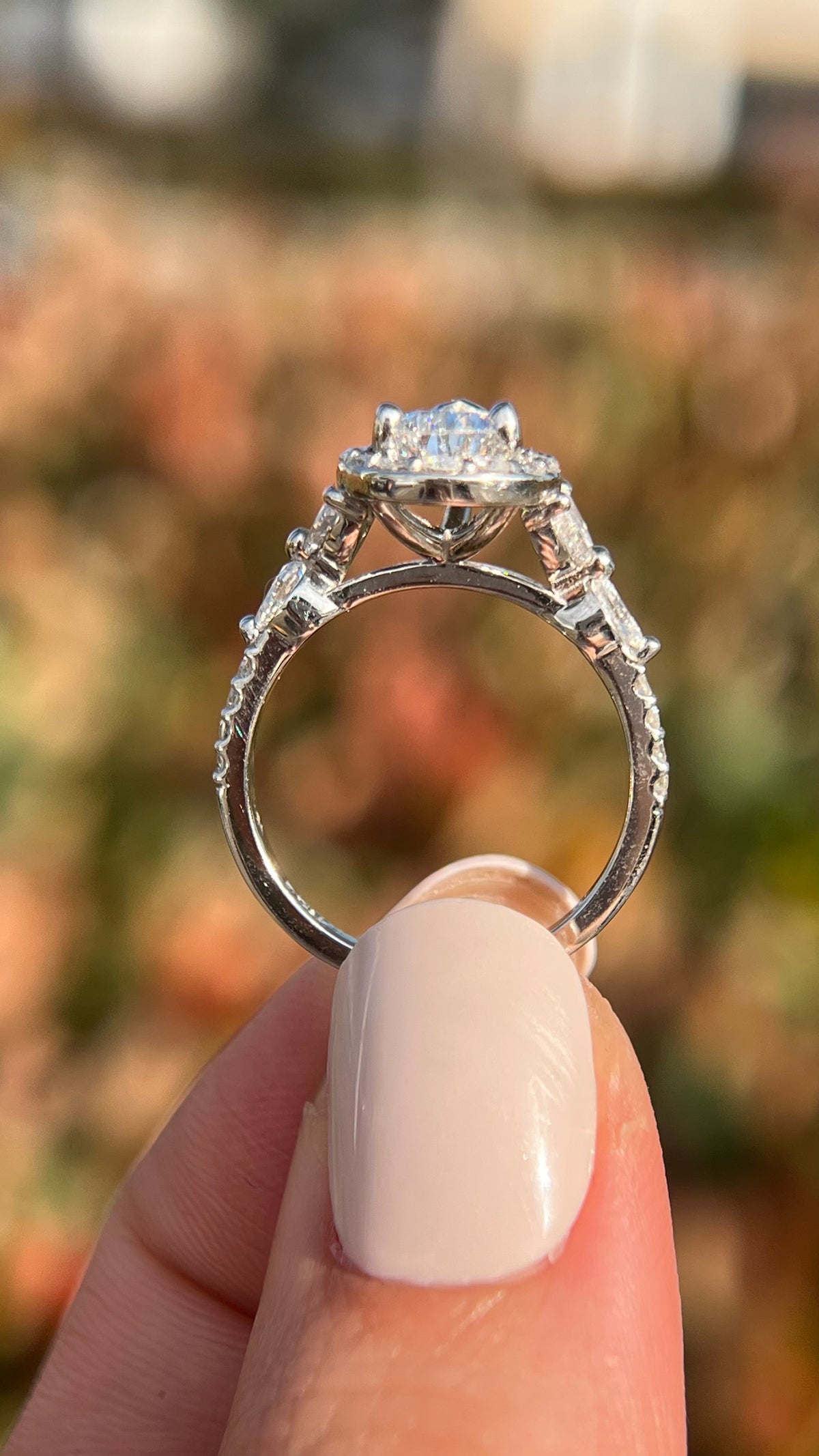 Heidi 1.01ct E-VS2 Pear Cut Lab Grown Diamond Engagement Ring 14K Gold