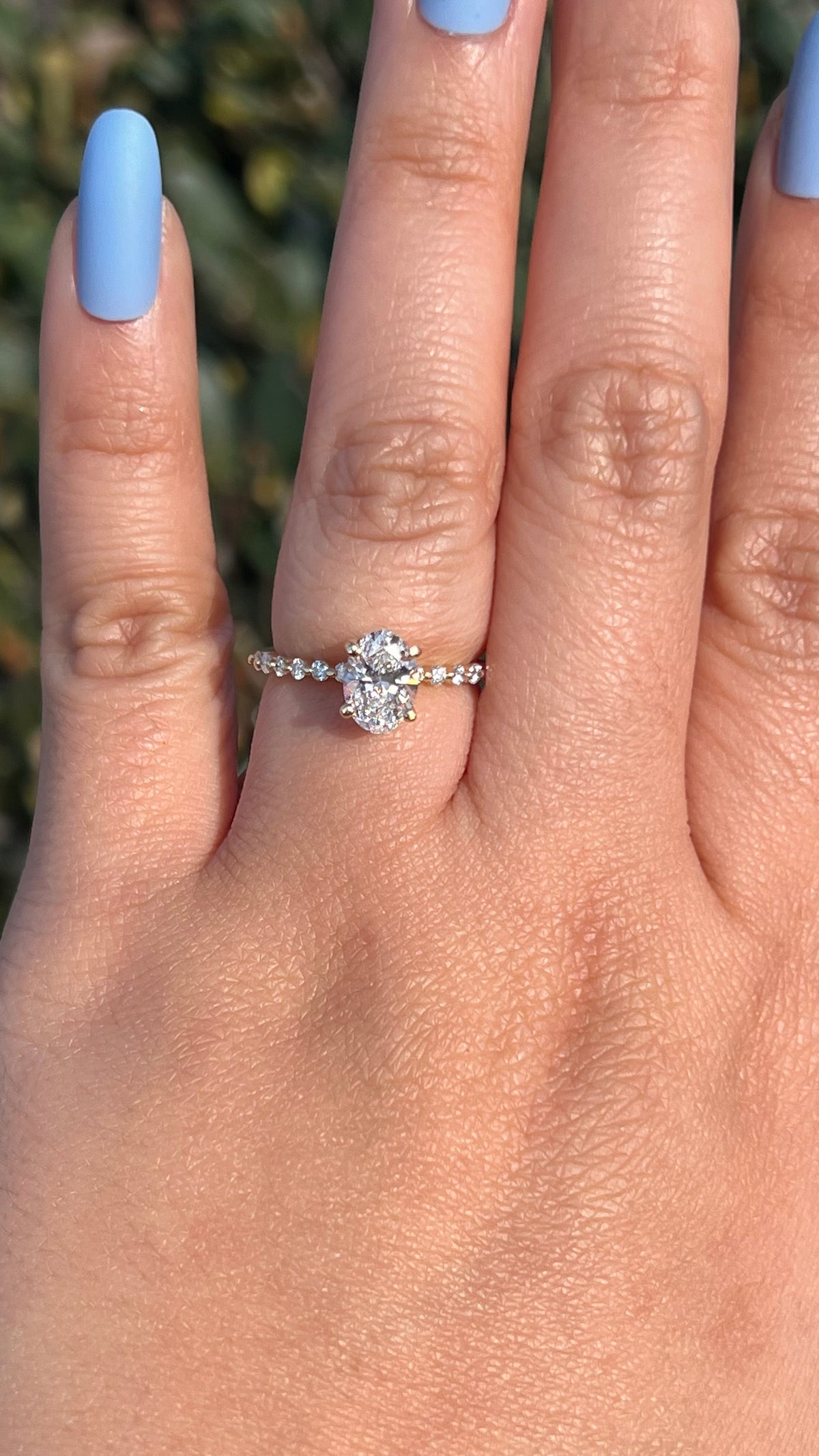 Iris 1.20ct F-VS1 Oval Cut Lab Grown Diamond Engagement Ring 14K Gold