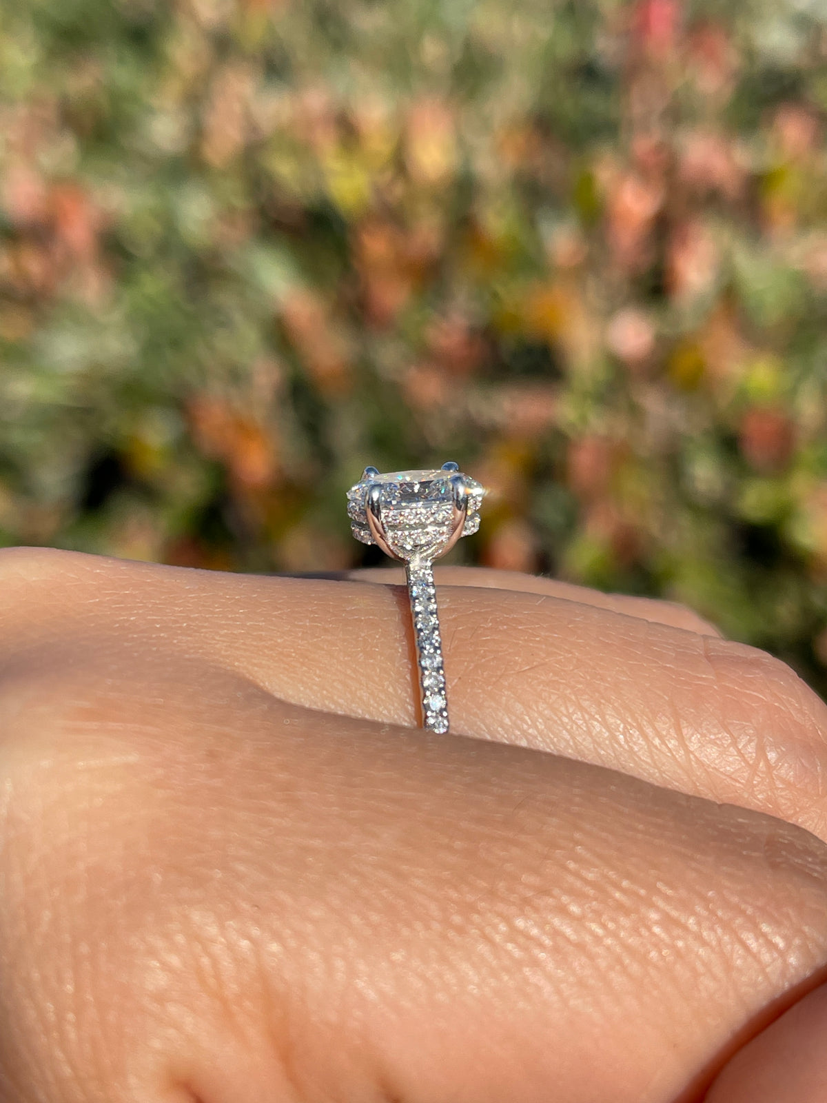 Jada 1.58ct E-VS1 Oval Cut Double Hidden Halo Lab Grown Diamond Engagement Ring 14K Gold