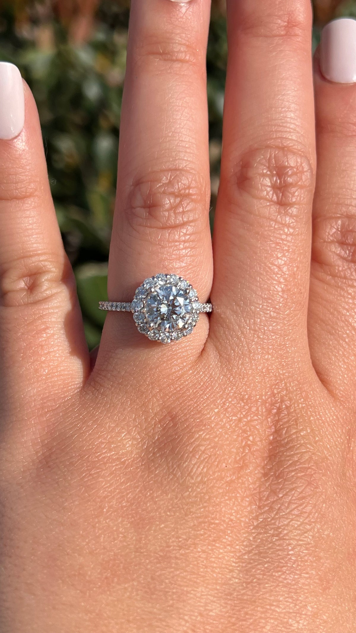 Kayla 1.90ct E-VS1 Round Cut Lab Grown Diamond Engagement Ring 14K Gold