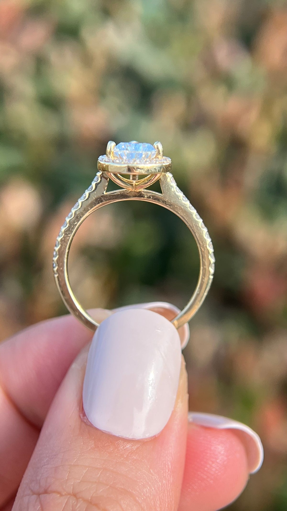 Lily 1.56ct E-VS1 Pear Cut Lab Grown Diamond Engagement Ring 14K Gold