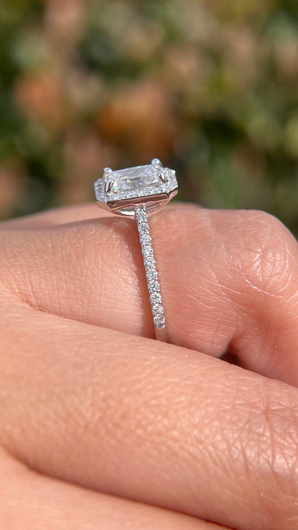 Lily 1.51ct E-VS1 Radiant Cut Lab Grown Diamond Engagement Ring 14K Gold