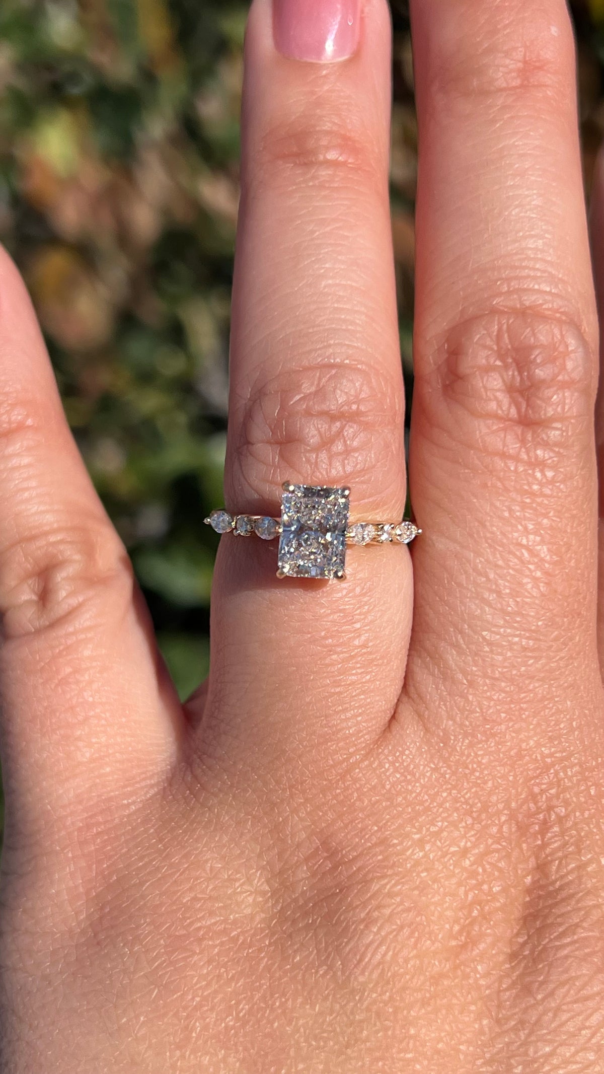 Mina 1.39ct F-VS1 Radiant Cut Lab Grown Diamond Engagement Ring 14K Gold