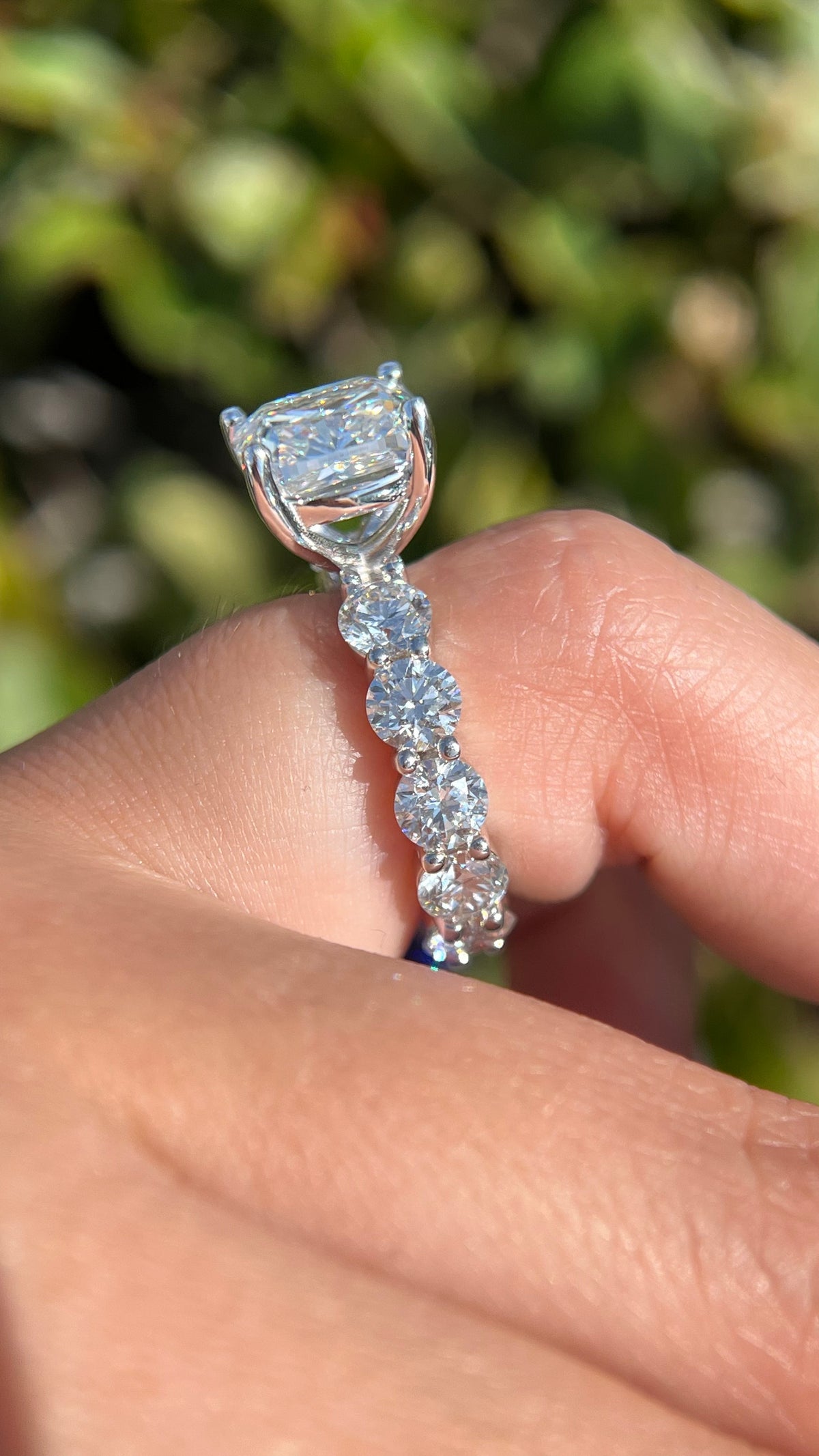 Patti 5.11ct E-VS1 Eternity Cushion Cut Lab Grown Diamond Engagement Ring 14K Gold