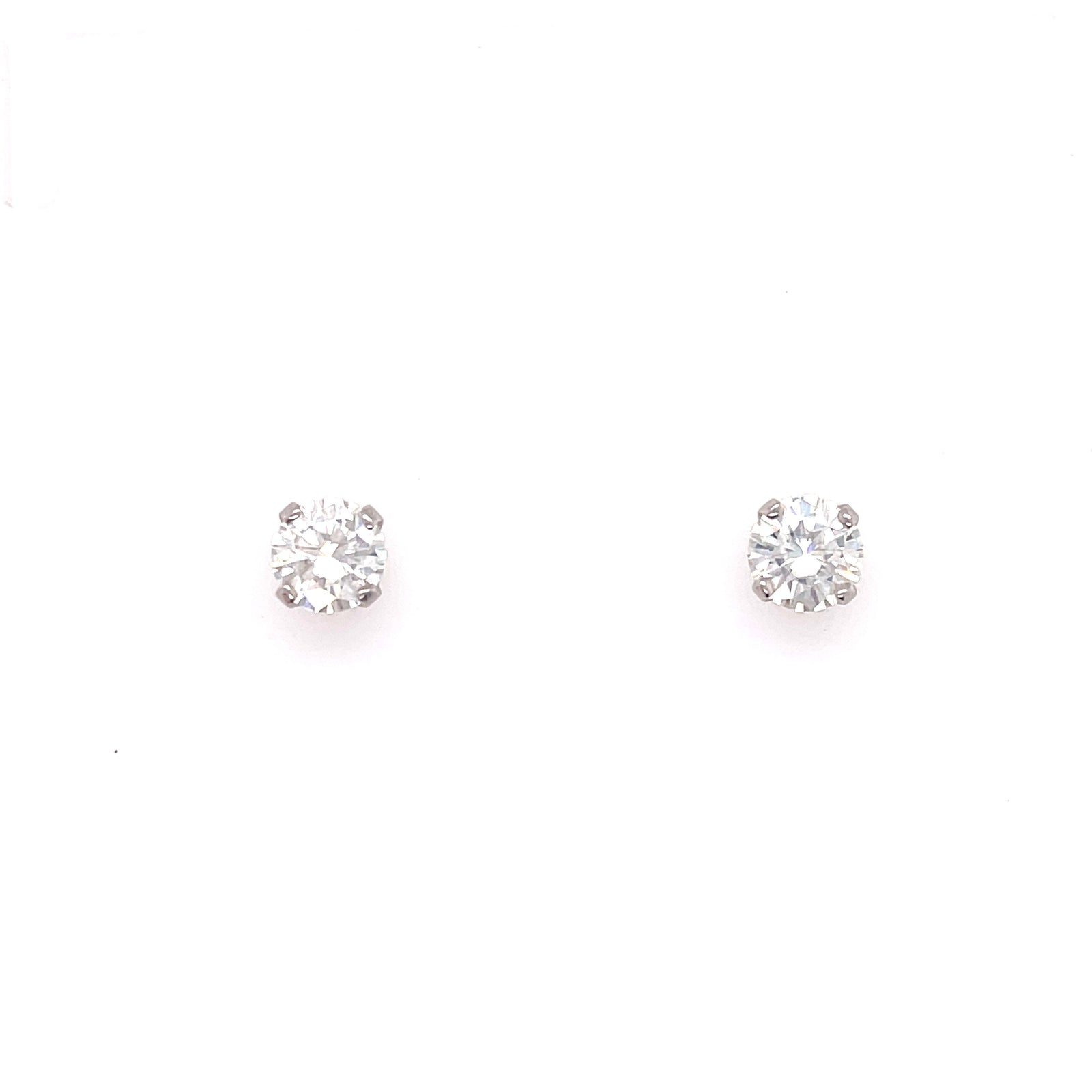 5.5mm (0.60ct x 2) Forever One Round Moissanite Stud Earrings 14K Gold MOIER003